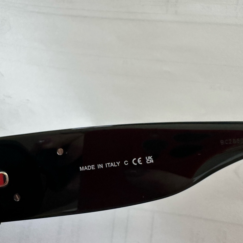 Preloved CHANEL Black Sunglasses - Picture 7 of 8